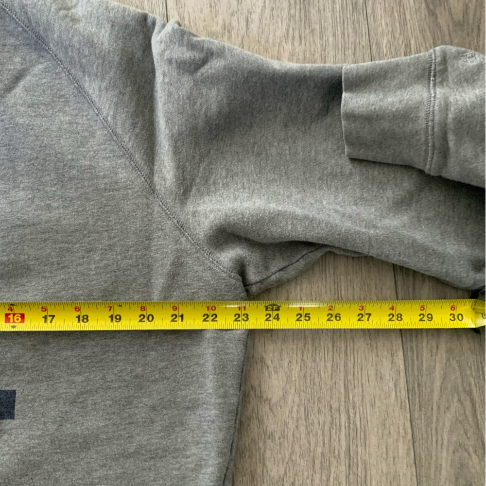 Wood Wood Grey Crew Neck Sweatshirt Size XLarge Men's - Picture 6 of 10